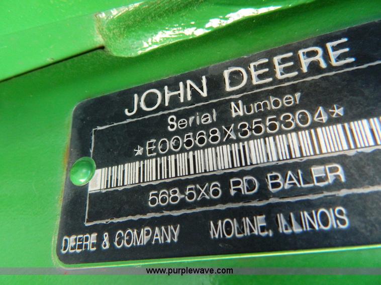 image for item D8888 John Deere 568 round baler