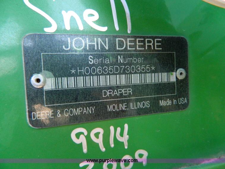 image for item D8889 2009 John Deere 635D draper header