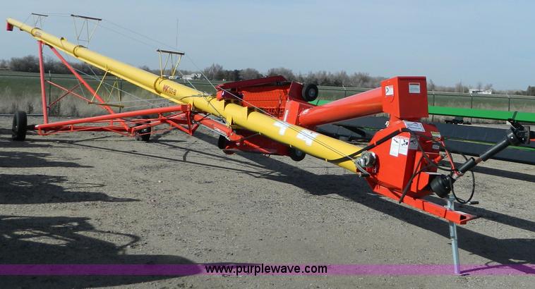 image for item D8890 Westfield MK-100-81 grain auger