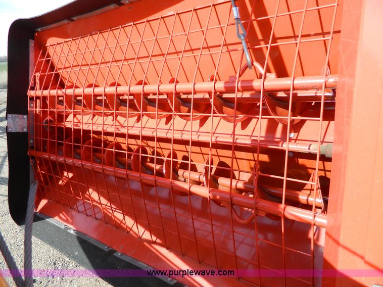 image for item D8890 Westfield MK-100-81 grain auger