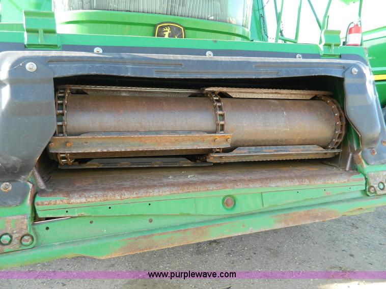 image for item D8891 2008 John Deere 9770 STS combine