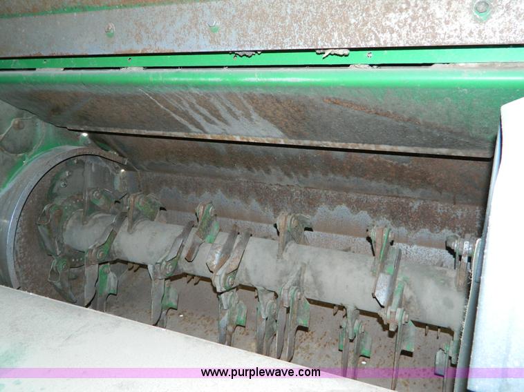 image for item D8891 2008 John Deere 9770 STS combine