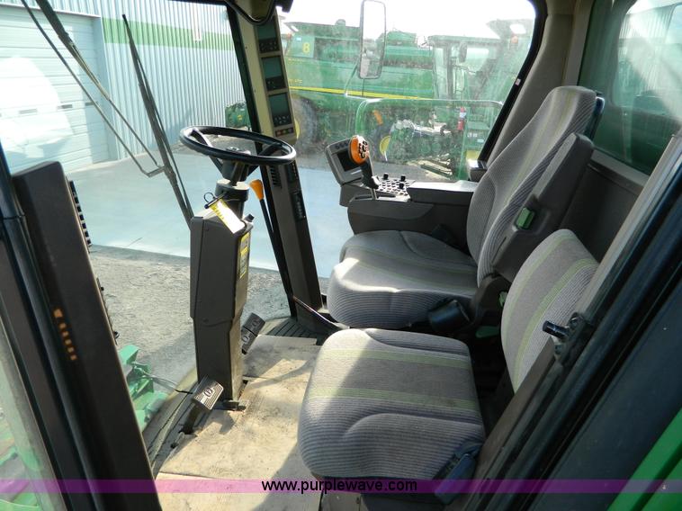 image for item D8891 2008 John Deere 9770 STS combine
