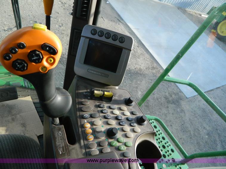 image for item D8891 2008 John Deere 9770 STS combine