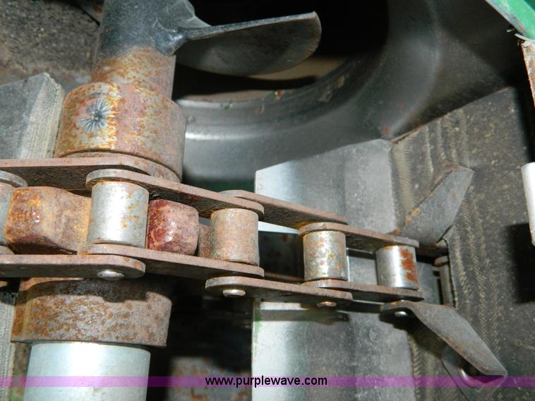 image for item D8892 2008 John Deere 9770 STS combine