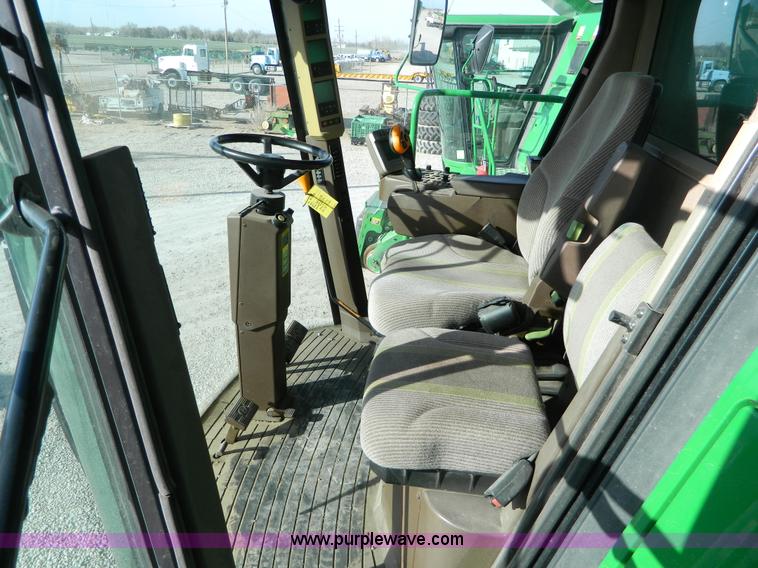 image for item D8892 2008 John Deere 9770 STS combine