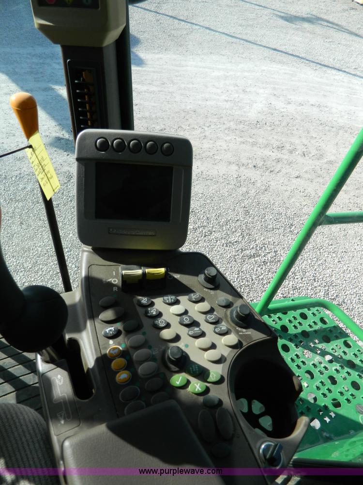 image for item D8892 2008 John Deere 9770 STS combine