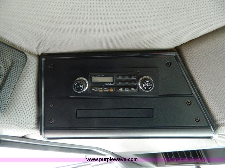 image for item D8893 1988 Case IH 1680 combine