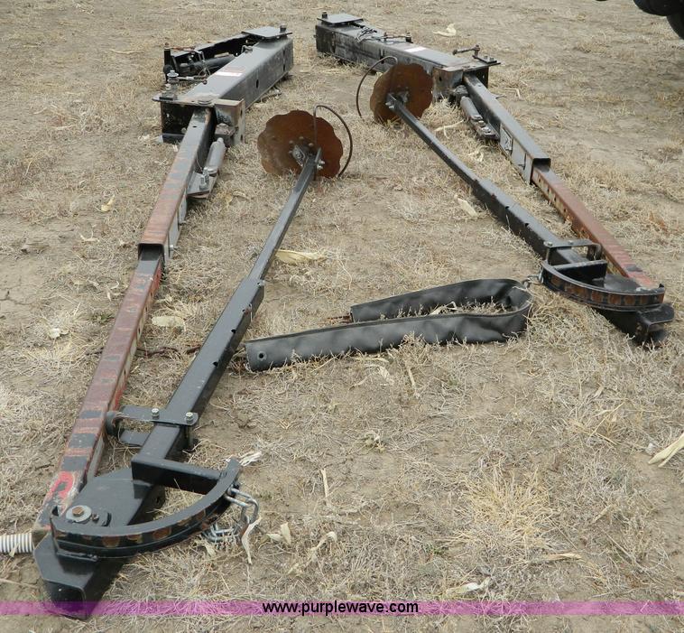 image for item D8894 1998 AGCO White 6186 16 row planter