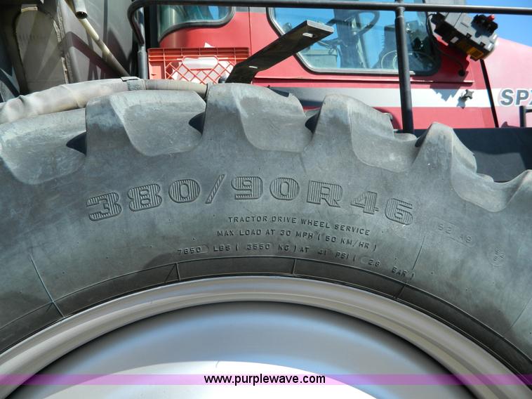 image for item D8900 1999 Case IH SPX4260 self propelled sprayer