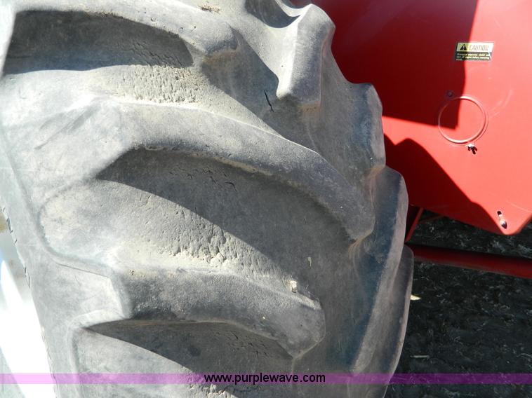 image for item D8901 1988 Case IH 1680 combine