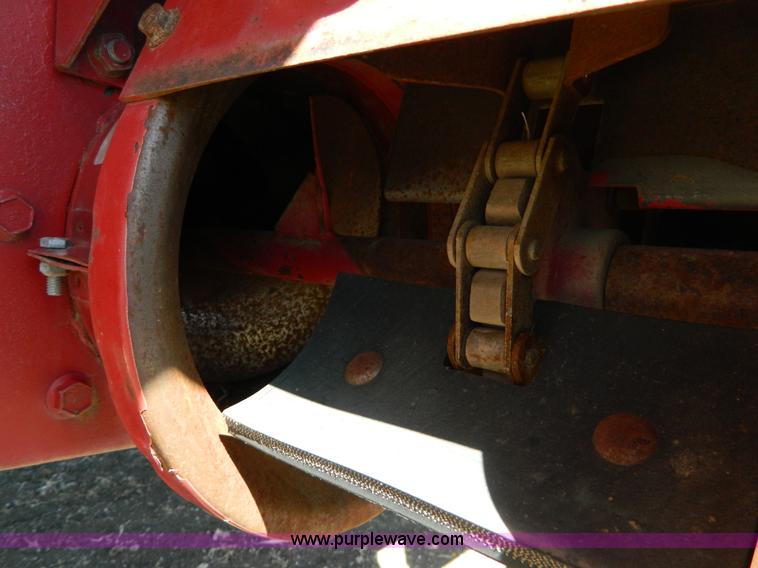 image for item D8901 1988 Case IH 1680 combine