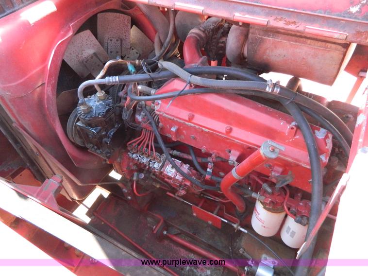 image for item D8901 1988 Case IH 1680 combine