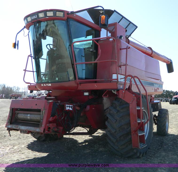 image for item D8903 1998 Case IH 2388 combine