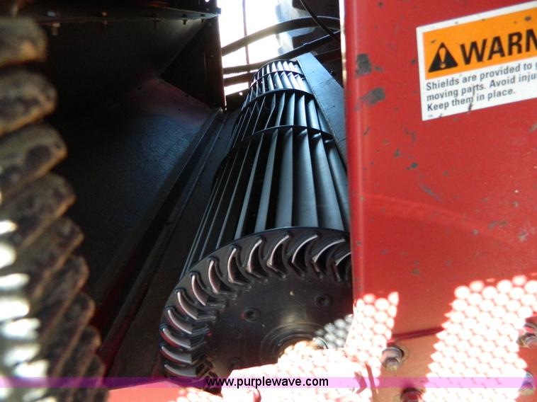 image for item D8903 1998 Case IH 2388 combine