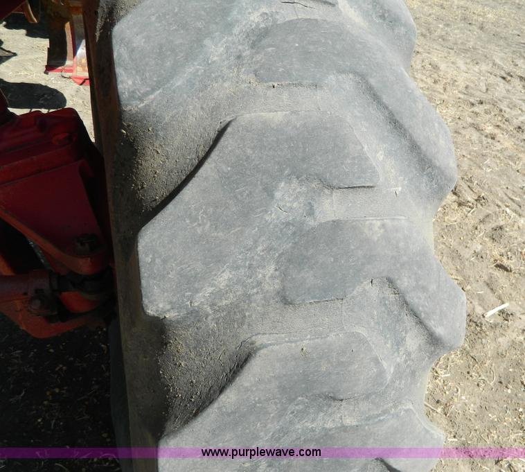 image for item D8903 1998 Case IH 2388 combine