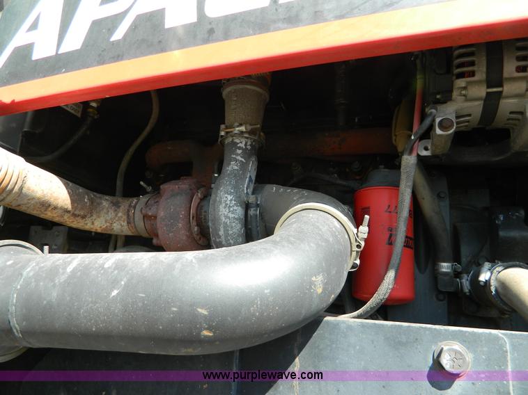 image for item D8904 2007 Apache AS1210 self propelled sprayer