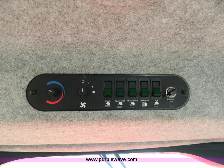 image for item D8904 2007 Apache AS1210 self propelled sprayer