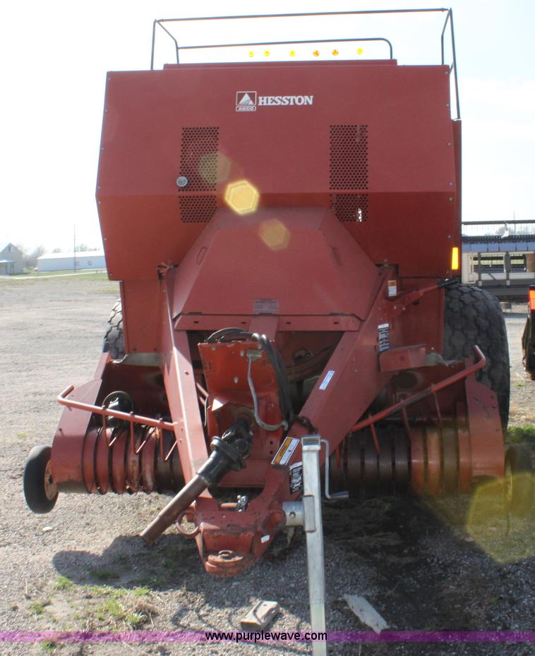 image for item L9624 Hesston 4910 large square baler