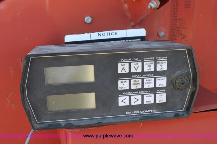 image for item L9624 Hesston 4910 large square baler