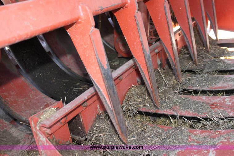 image for item L9624 Hesston 4910 large square baler