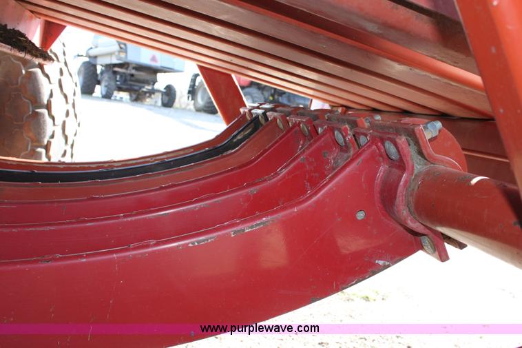 image for item L9624 Hesston 4910 large square baler