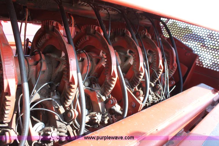 image for item L9624 Hesston 4910 large square baler