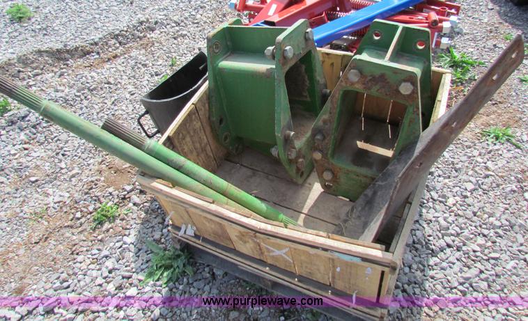 image for item N9004 John Deere combine final drive dual extensions
