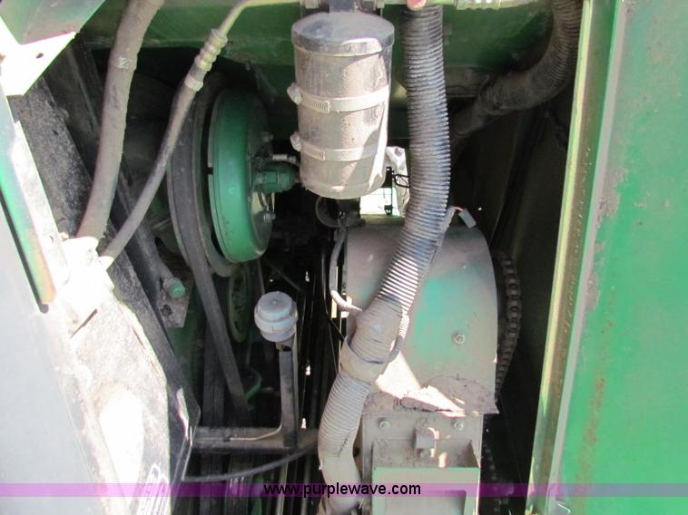 image for item N9013 1999 John Deere 9610 RWA combine