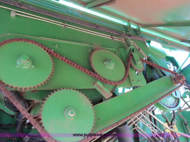 image for item N9013 1999 John Deere 9610 RWA combine