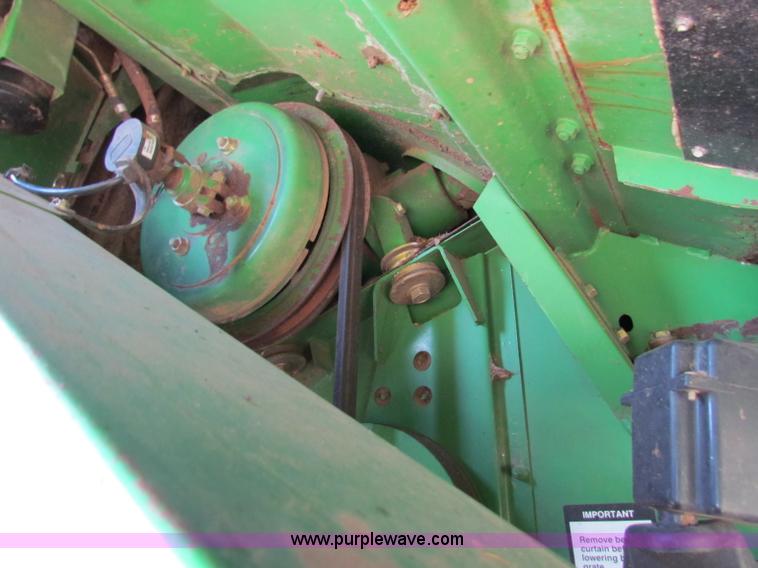 image for item N9013 1999 John Deere 9610 RWA combine