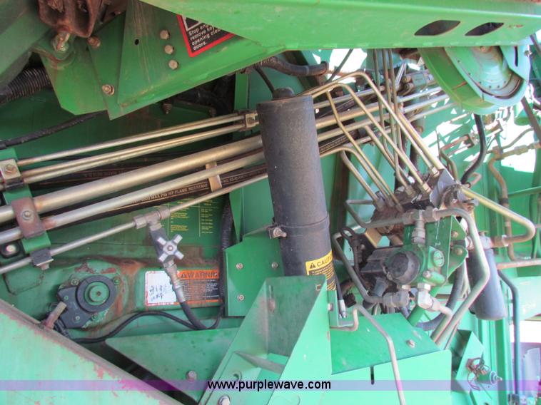 image for item N9013 1999 John Deere 9610 RWA combine