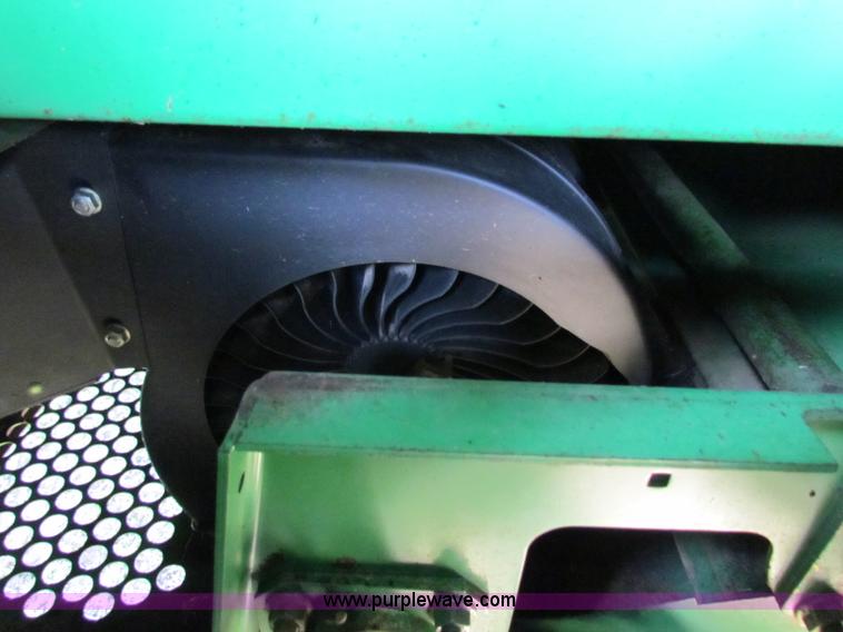 image for item N9013 1999 John Deere 9610 RWA combine