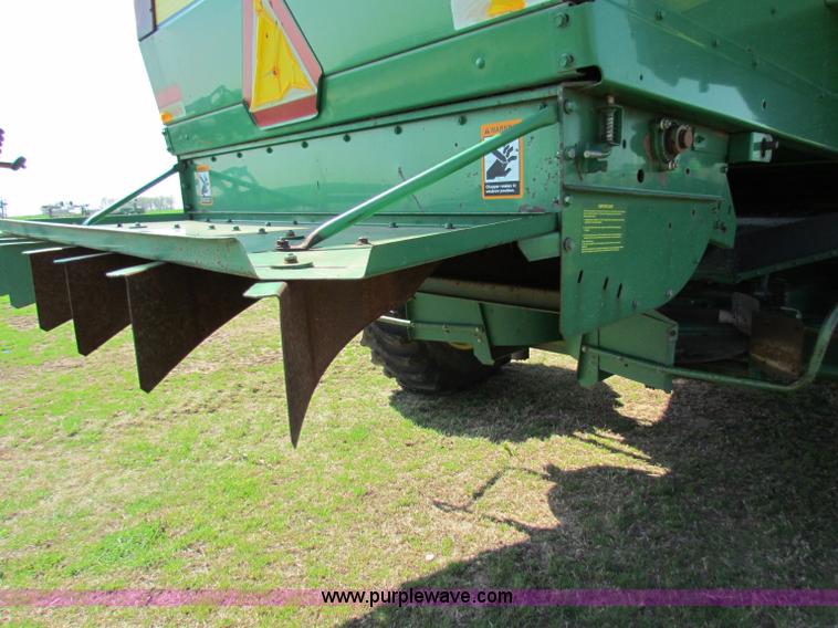 image for item N9013 1999 John Deere 9610 RWA combine
