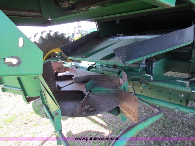 image for item N9013 1999 John Deere 9610 RWA combine