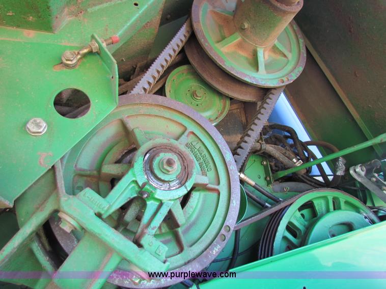 image for item N9013 1999 John Deere 9610 RWA combine