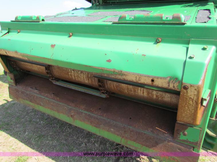 image for item N9013 1999 John Deere 9610 RWA combine