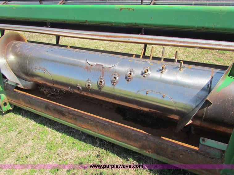 image for item N9014 1999 John Deere 930 30' rigid platform header