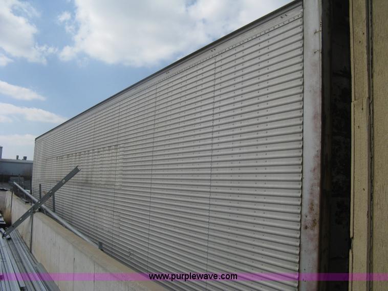 image for item A6130 1976 Trailmobile dry van trailer