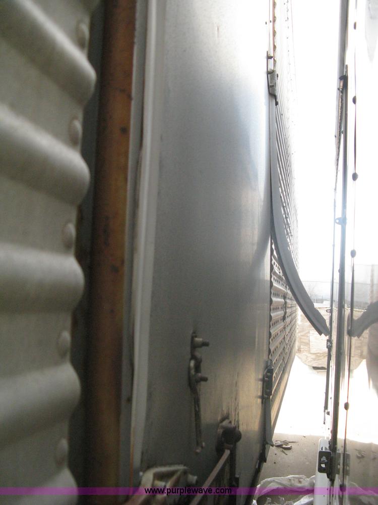 image for item A6130 1976 Trailmobile dry van trailer