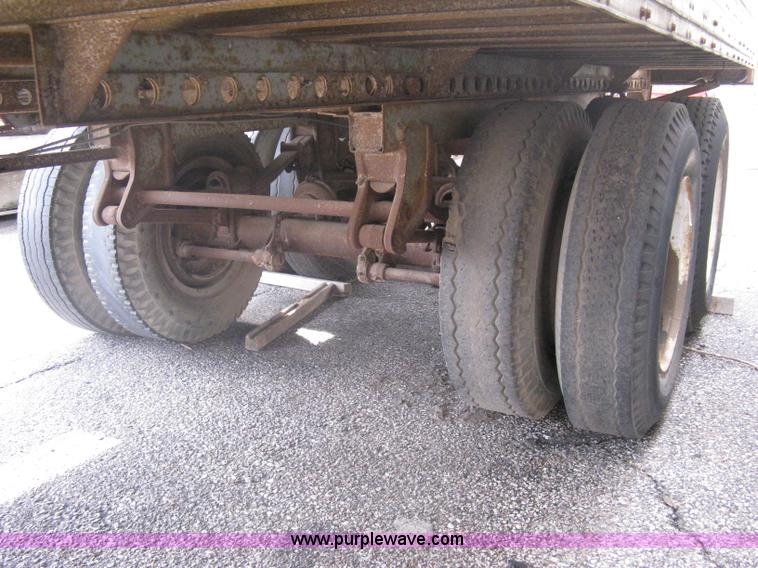 image for item A6131 1970 Lufkin dry van trailer
