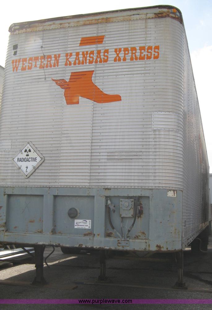 image for item A6132 1978 Fruehauf dry van trailer