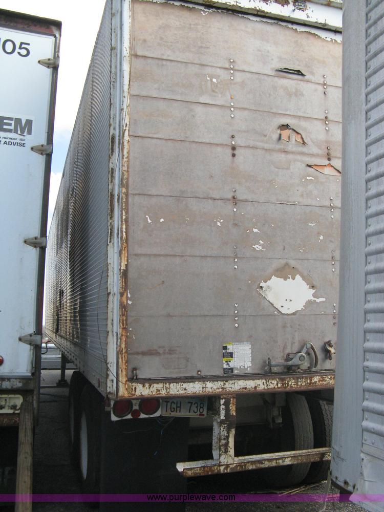 image for item A6132 1978 Fruehauf dry van trailer