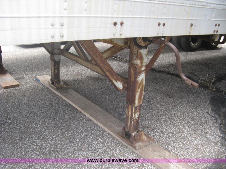 image for item A6132 1978 Fruehauf dry van trailer