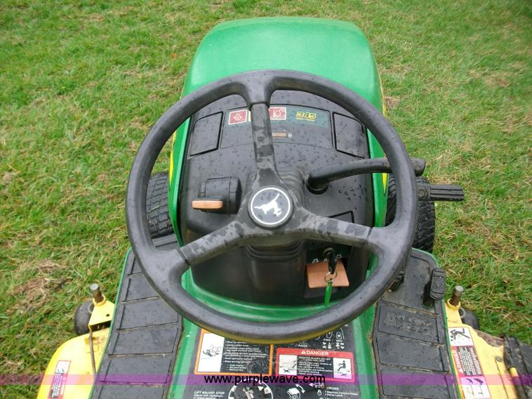 image for item B1076 1995 John Deere 345 lawn mower