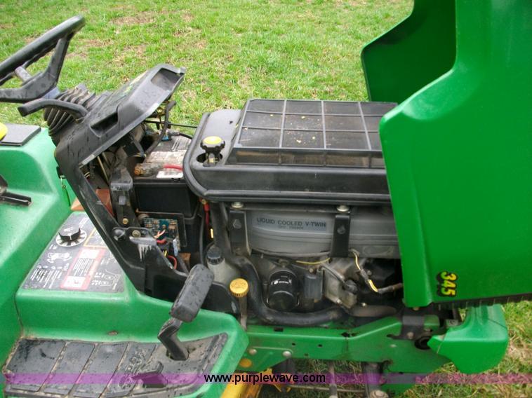 image for item B1076 1995 John Deere 345 lawn mower