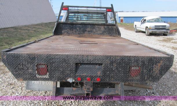 image for item B2653 1991 Dodge D350 flatbed truck