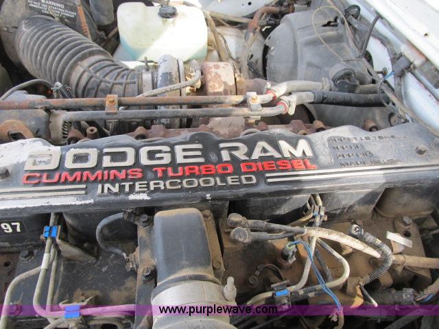 image for item B2653 1991 Dodge D350 flatbed truck