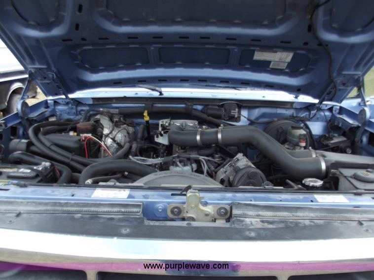 image for item B6260 1997 Ford F250 XLT SuperCab pickup truck