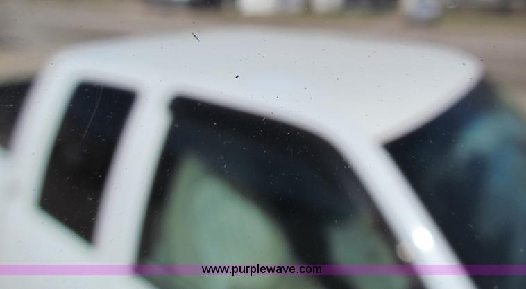 image for item B7194 1994 GMC Sierra K2500 extended cab pickup truck